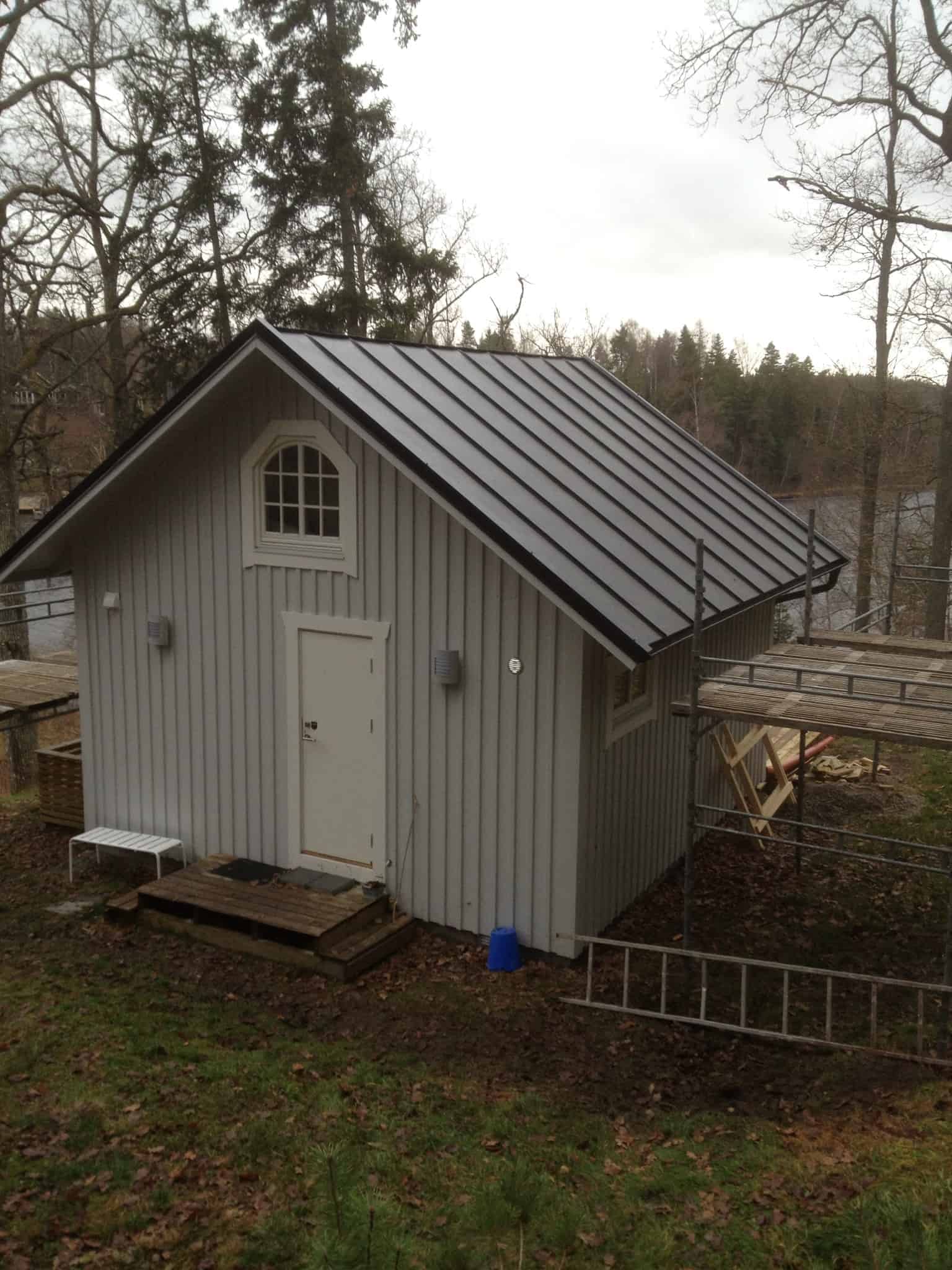 Referensjobb "omläggning av tak " utfört av Ejelöv Bygg & Tak AB