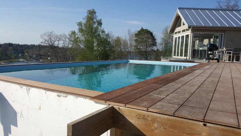 Referensjobb "Pool" utfört av MGL bygg mark entreprenad