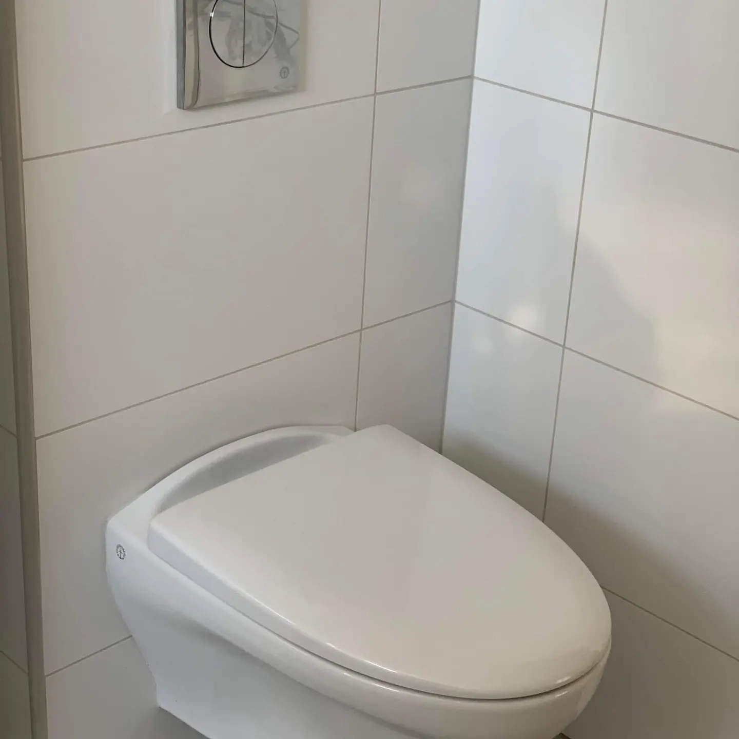Referensjobb "Installation toalettstol" utfört av BR Rör service