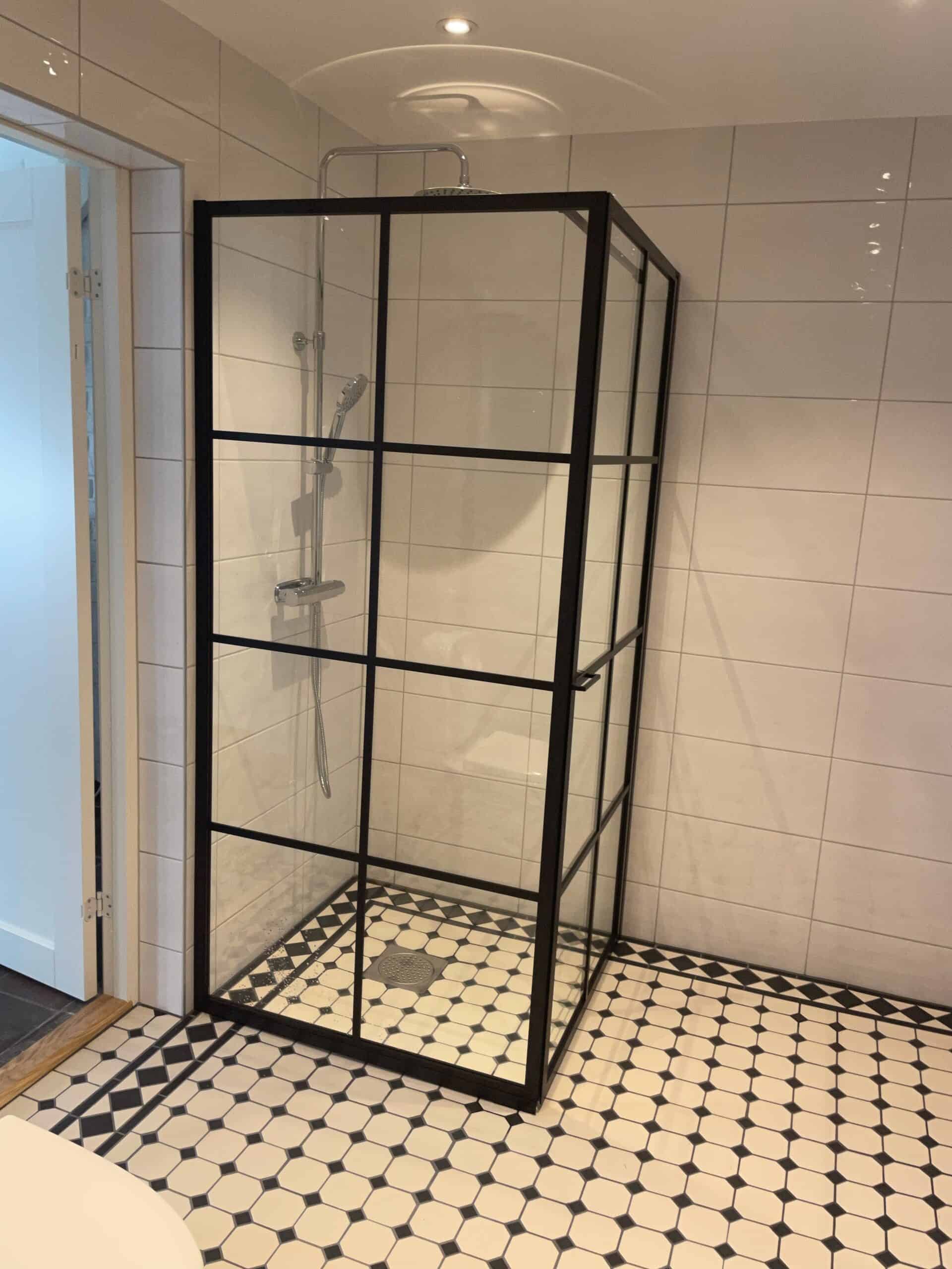 Referensjobb "Badrumsrenovering" utfört av Byabani Bygg AB 