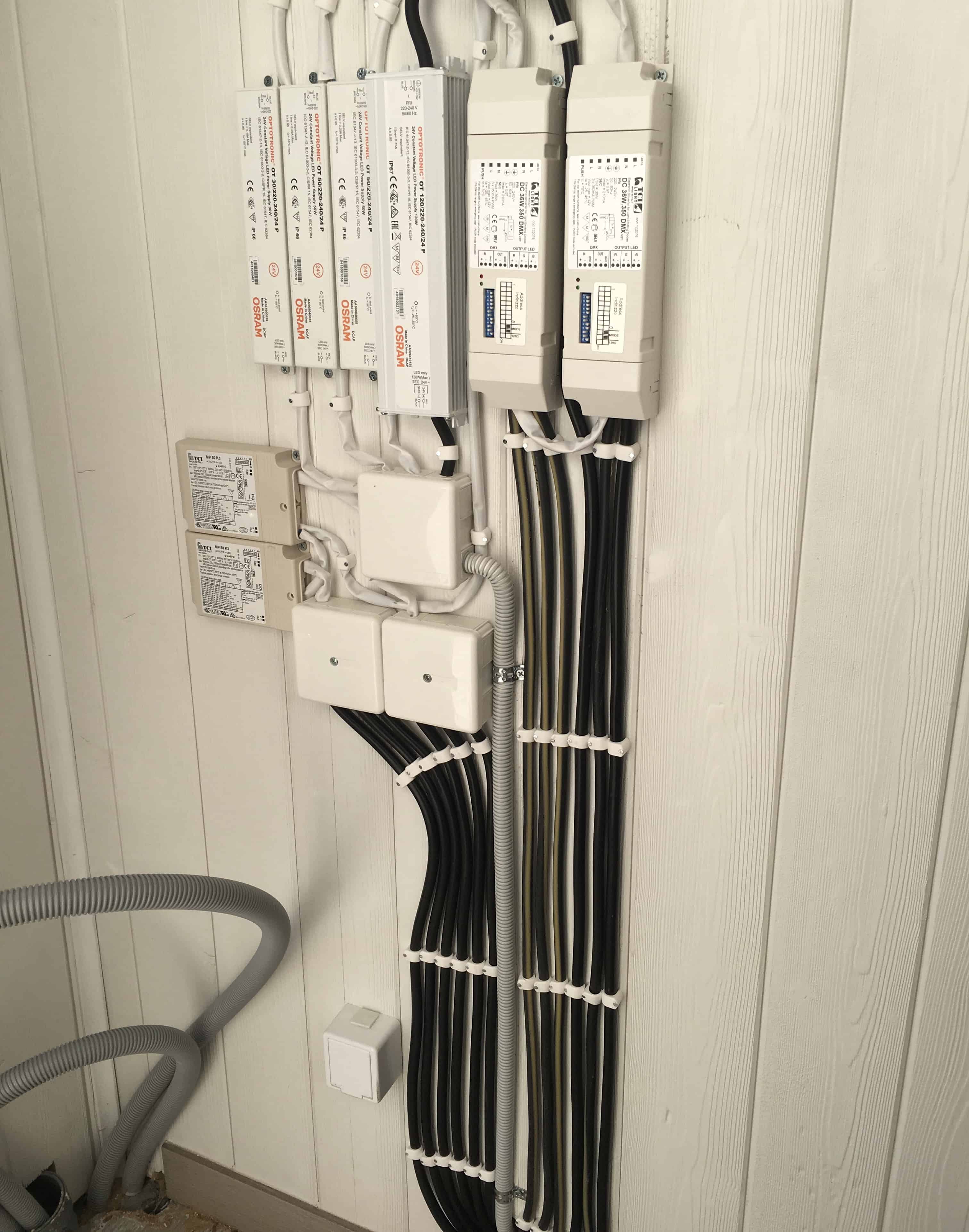 Referensjobb "Installation av LED drivdon" utfört av Dizons EL AB